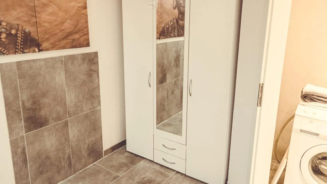 Ferienwohnung Marconistrasse 26 Stuttgart 0*,